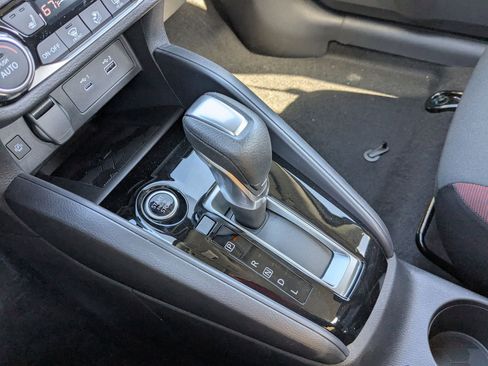 New 2025 Nissan Versa SR w/ Trunk Package image 17