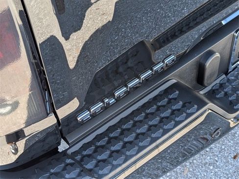 Certified 2023 Chevrolet Colorado Trail Boss w/ Technology Package image 15