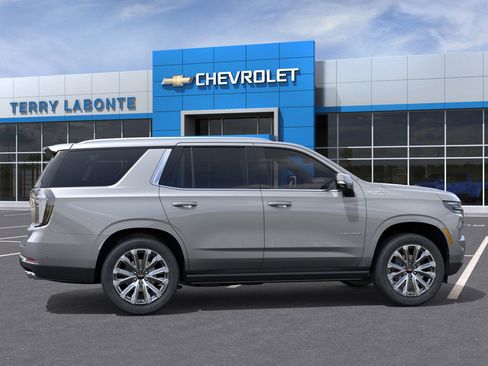 New 2026 Chevrolet Tahoe High Country image 7