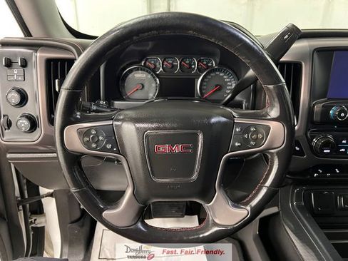 Used 2017 GMC Sierra 1500 SLT AWD/4WD image 40