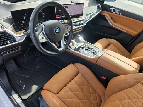 Certified 2024 BMW X7 xDrive40i AWD/4WD image 10