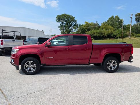 Used 2017 Chevrolet Colorado Z71 AWD/4WD image 6