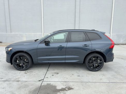 New 2026 Volvo XC60 B5 Ultra w/ Protection Package Premier image 2