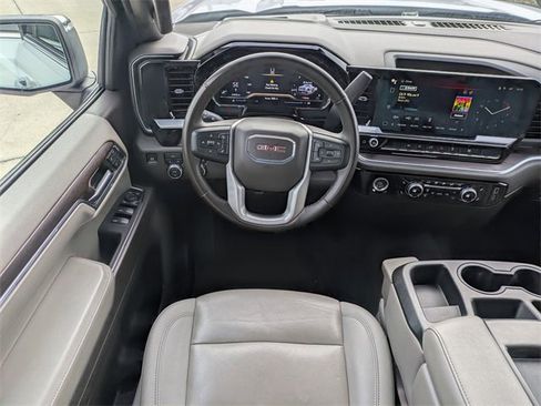 Used 2024 GMC Sierra 1500 SLT image 17