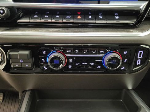 New 2026 Chevrolet Silverado 1500 LTZ AWD/4WD image 11