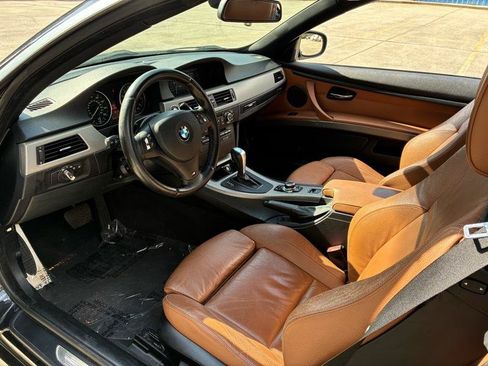 Used 2013 BMW 335i Convertible RWD image 22