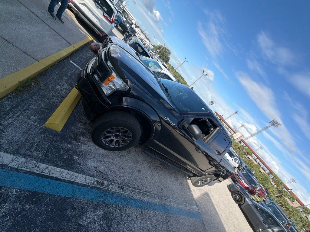 Used 2020 Ford F150 XLT w/ Equipment Group 302A Luxury AWD/4WD image 3