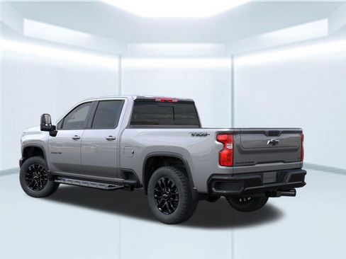 New 2026 Chevrolet Silverado 2500 LT image 4
