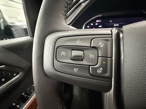 New 2026 GMC Sierra 3500 Denali Ultimate AWD/4WD image 17