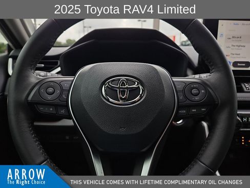 Used 2025 Toyota RAV4 Limited FWD image 27