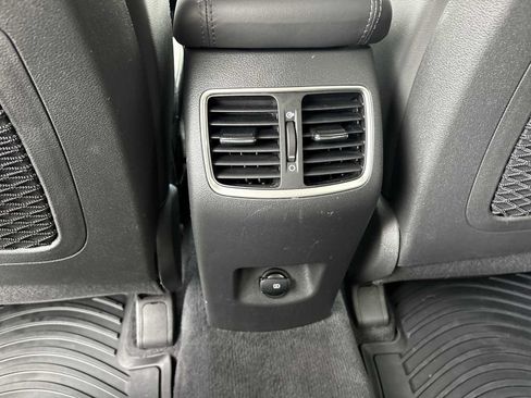 Used 2021 Hyundai Tucson Limited AWD/4WD image 20