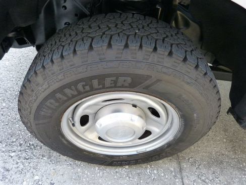 Used 2019 Ford F250 XL RWD image 30