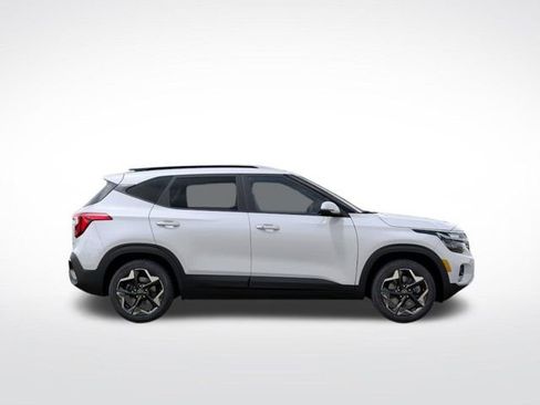 New 2026 Kia Seltos S AWD/4WD image 7