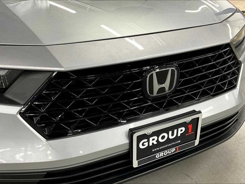 Used 2024 Honda Accord EX image 29