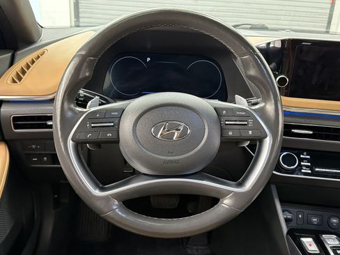 Used 2020 Hyundai Sonata Limited w/ Cargo Package FWD image 11