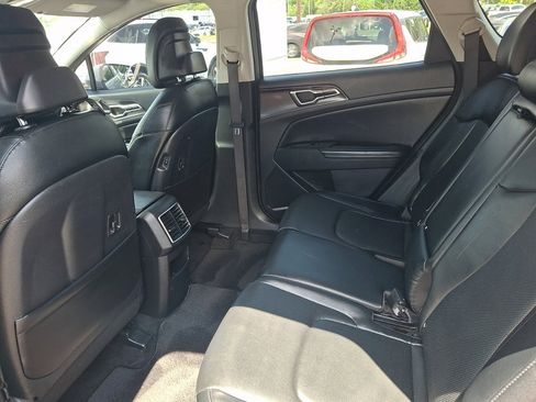 Used 2023 Kia Sportage EX AWD/4WD image 20