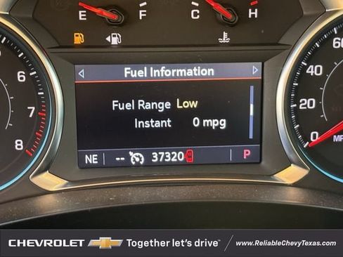 Used 2023 Chevrolet Traverse LT FWD image 7