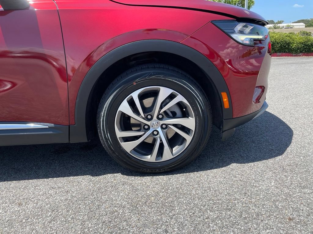 Used 2023 Buick Envision Essence FWD image 30