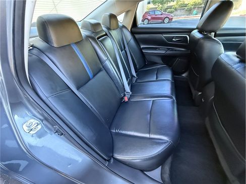 Used 2018 Nissan Altima 2.5 SR w/ SR Special Edition FWD image 13