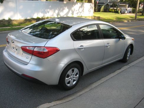 Used 2014 Kia Forte LX FWD image 5