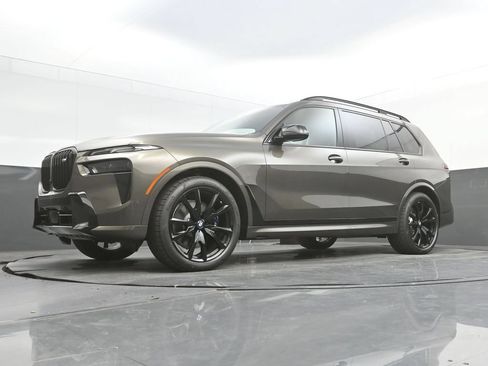 New 2027 BMW X7 M60i AWD/4WD image 45