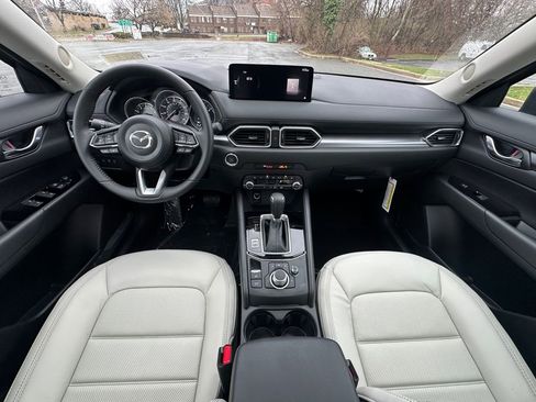 New 2025 MAZDA CX-5 AWD 2.5 S w/ Preferred Package image 25