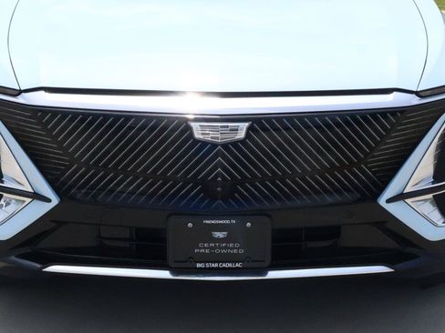 Certified 2024 Cadillac Lyriq Luxury RWD image 8