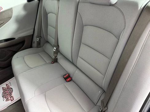 Used 2020 Chevrolet Malibu LS FWD image 34