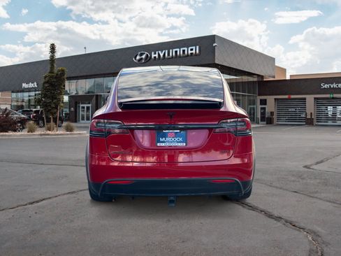 Used 2017 Tesla Model X 100D image 4