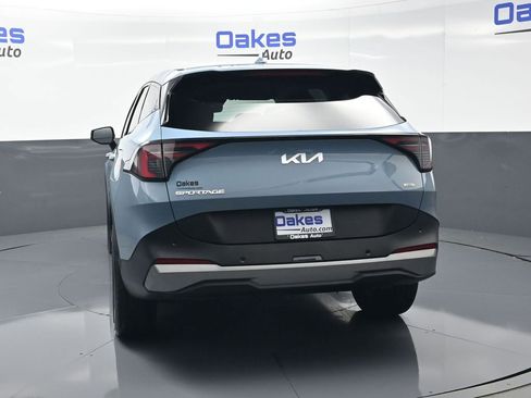 Certified 2026 Kia Sportage S AWD/4WD image 7