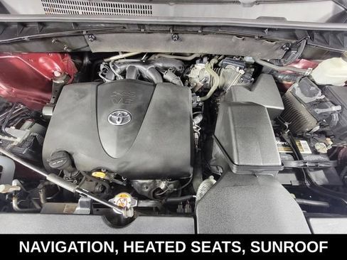 Used 2019 Toyota Highlander XLE AWD/4WD image 36