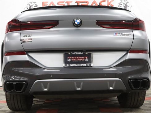 Used 2024 BMW X6 M60i AWD/4WD image 11