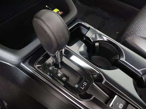 Used 2026 Subaru Forester Premium AWD/4WD image 44