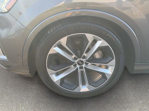 Used 2021 Audi Q7 3.0T Prestige w/ Prestige Package image 42