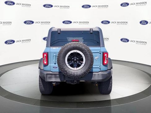 Certified 2021 Ford Bronco Outer Banks w/ Sasquatch Package AWD/4WD image 4