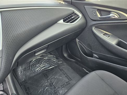 Used 2024 Chevrolet Malibu LT image 25