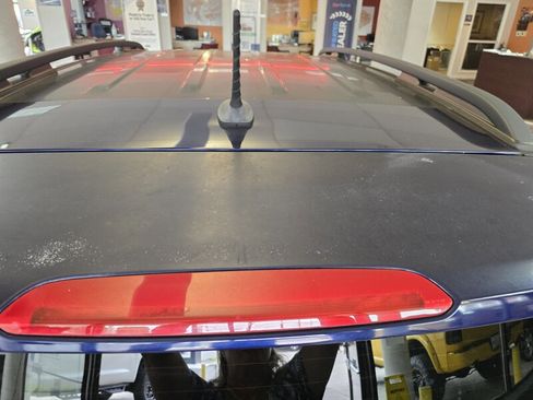 Used 2016 Jeep Renegade Trailhawk image 31