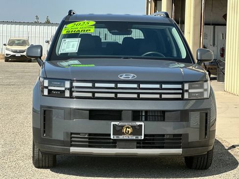 Used 2025 Hyundai Santa Fe SEL AWD/4WD image 9