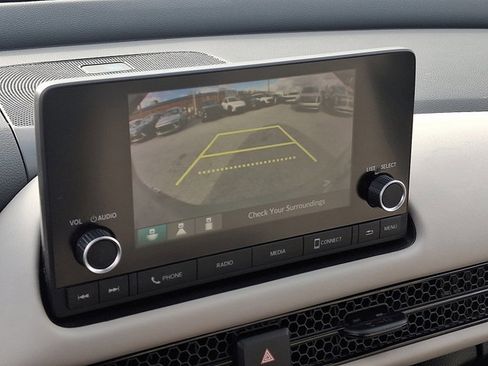 Used 2024 Honda HR-V LX image 17