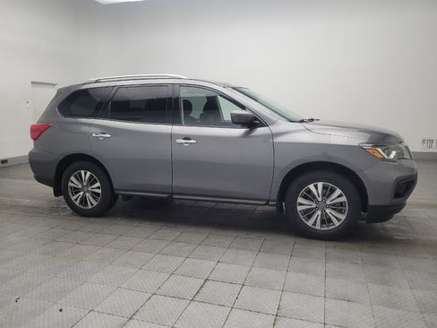 Used 2020 Nissan Pathfinder S AWD/4WD image 11