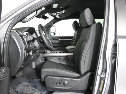 Used 2025 RAM 1500 Big Horn AWD/4WD image 20
