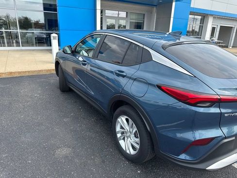 Used 2024 Buick Envista Preferred w/ Convenience I Package FWD image 7