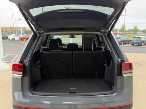 Used 2025 Volkswagen Atlas SEL AWD/4WD image 13