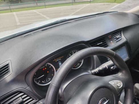 Used 2019 Nissan Sentra S w/ Appearance Package FWD image 19
