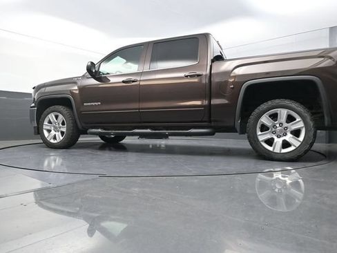 Used 2016 GMC Sierra 1500 SLE w/ SLE Value Package AWD/4WD image 35