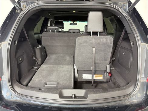 Used 2015 Ford Explorer XLT w/ Equipment Group 202A image 26