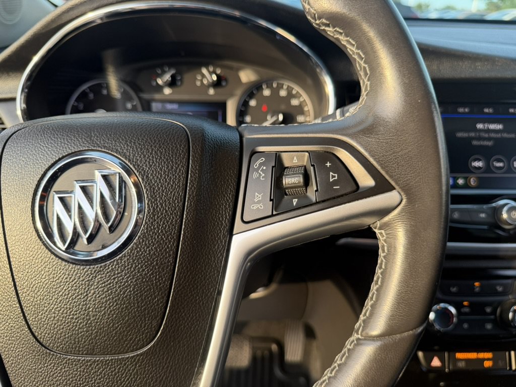Certified 2022 Buick Encore Preferred AWD/4WD image 23