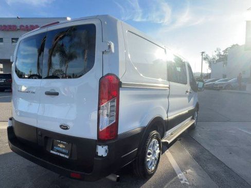 Used 2024 Ford Transit 250 Low Roof w/ Exterior Upgrade Package image 8