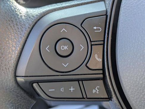 Used 2026 Toyota Corolla LE FWD image 12
