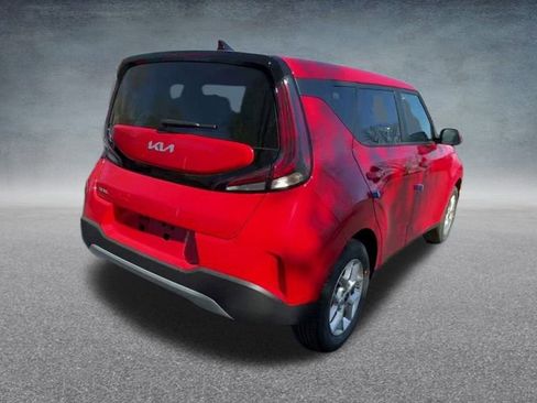 Used 2023 Kia Soul LX w/ LX Technology Package image 22